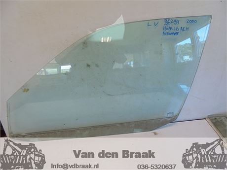 Seat Ibiza 5drs 1993-2002 Portierraam links voor