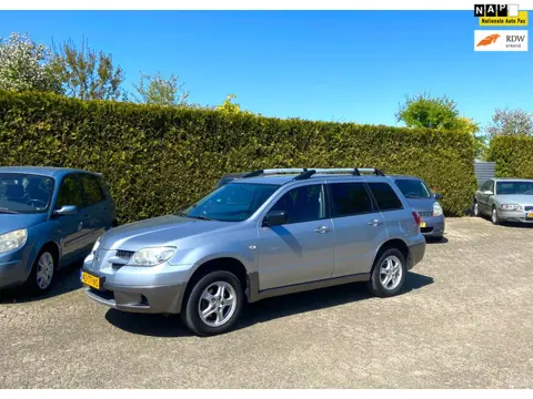 Mitsubishi Outlander Sport 2.0 Invite+ AIRCO APK 2-2027 RIJD PERFECT