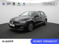 Volkswagen Polo 1.0 TSI Life 95 PK | Navigatie via app | Parkeersensoren voor en achter | LM velgen 