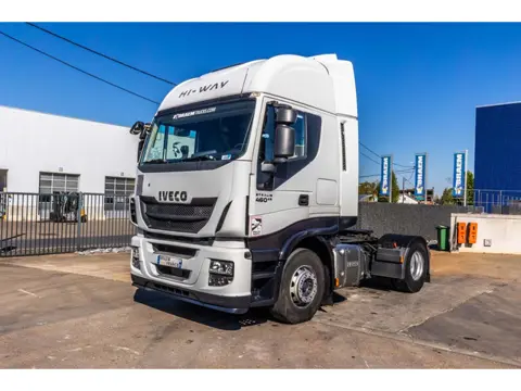 Iveco STRALIS 460 (bj 2016, automaat)