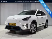Kia e-Niro ExecutiveLine 64 kWh Stoel en Stuur verwarming, Schuif kantel dak, Apple Carplay/Android 