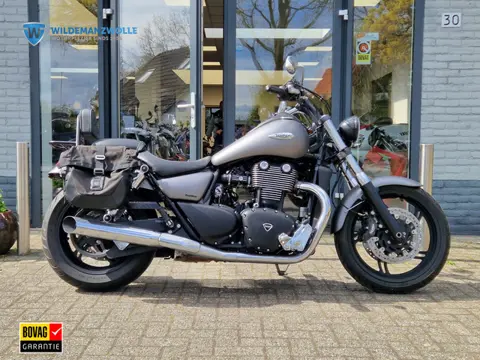 Triumph Thunderbird Storm 1700 ABS