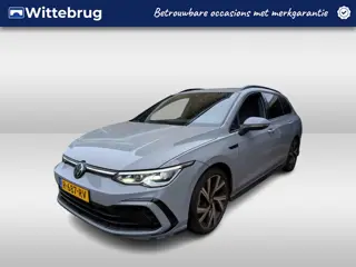 Volkswagen Golf Variant 1.5 TSI R-Line Business+ / Pano / Led / Camera / Zwenkbare trekhaak / 18 Inc