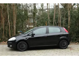 Fiat Grande Punto 1.2 Dynamic APK NIEUW! (bj 2007)