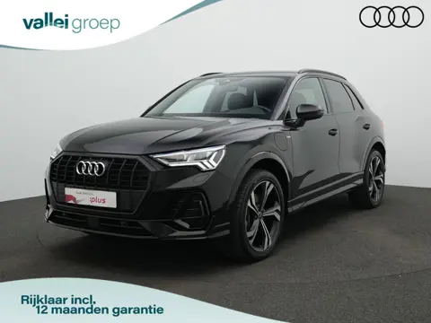 Audi Q3 45 TFSI e 245 pk S-Line | 360 Camera | Matrix LED | Stoelverwarming | Adaptive Cruise | Navi