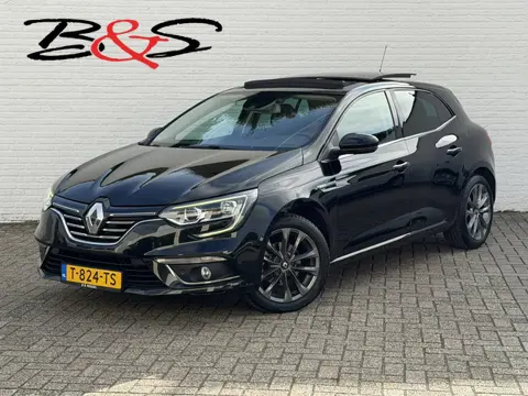 Renault Mégane 1.3 TCe Bose Automaat Camera Clima Apple / Android Carplay Panorama All-Season banden