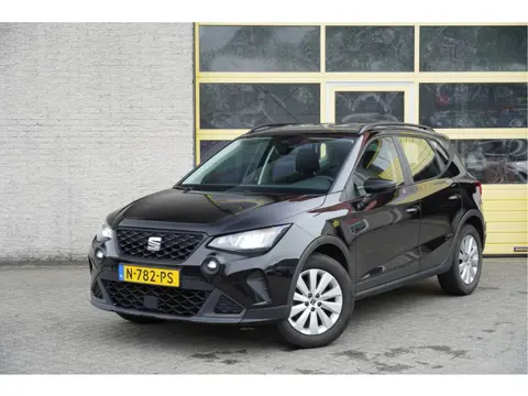 SEAT Arona 1.0 TSI Style BJ2021 Lmv 16" | Led | Pdc | App-Connect | Climate control | Cruise control