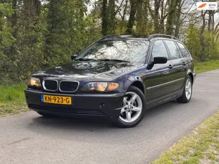 BMW 3-serie Touring 316i Black&Silver II | Navi + Schuif / Kanteldak Nu € 2.450,- !!!