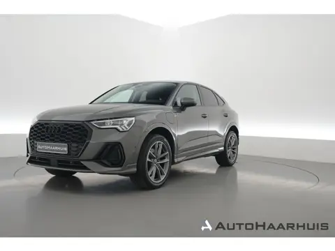 Audi Q3 Sportback 45 TFSI e S Edition | Sonos Audio | Adapt. Cruise | Elek. Stoelen | 19'' | Keyless