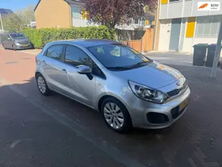 Kia Rio Airco / Parkeersensoren achter / Nieuwe Distributieketting