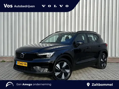 Volvo XC40 Single Motor Extended Range Core 82 kWh | ALL-SEASON banden | Trekhaak |