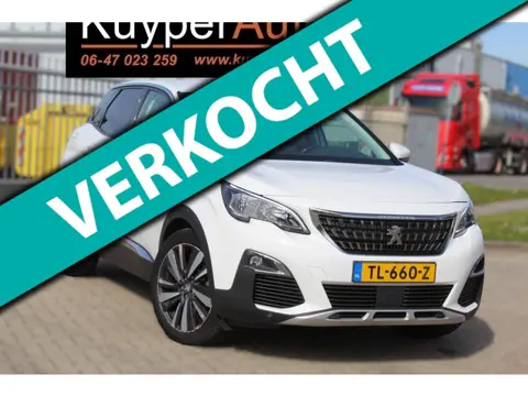 Peugeot 3008 1.2 PureTech Blue Lease Premium carplay trekhaak leder