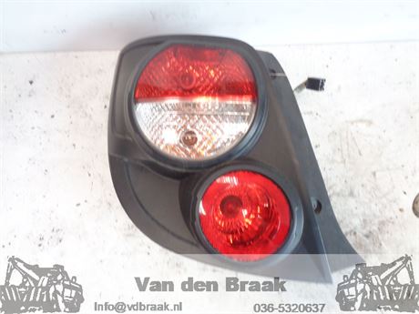 Chevrolet Aveo 2011-2015 Achterlicht links