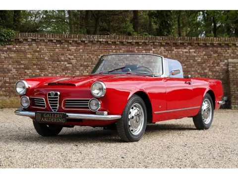 Alfa Romeo 2600 Spider "Long term ownership" The former long-time family owner thoroughly enjoyed th