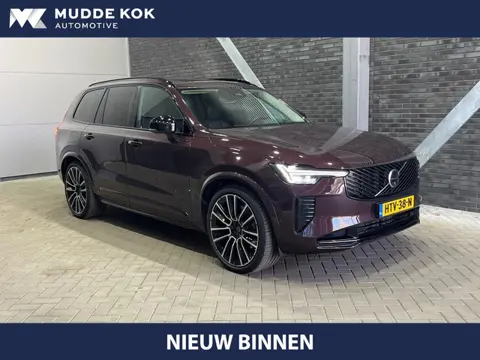 Volvo XC90 T8 Plug-in hybrid Ultra Dark | Luchtvering | Massage | Head-Up | Trekhaak | Panoramadak |