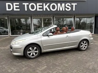 PEUGEOT 307 2.0i 16V Leder Navigatie ECC Cruise Stoelverwarming