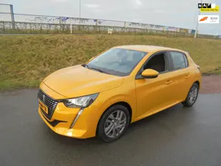Peugeot 208 Peugeot 208 1.2 benzine Pure Teck airco pdc 47.000km eerste eigenaar