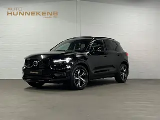 Volvo XC40 2.0 T4 AWD R-Design Trekhaak | Open dak | Stoelverwarming | Achteruitrij camera | Leder |
