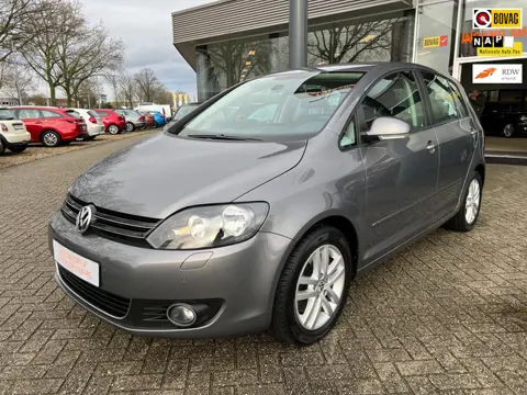 Volkswagen Golf Plus 1.4 TSI Highline, Navigatie, trekhaak, stoelverwarming, Clima, Cruise, etc.