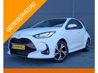 Toyota Yaris 1.5 Hybrid 115 First Edition | Adaptive Cruise | Climate control | Apple Carplay