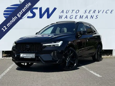 Volvo XC60 2.0 T6 Plug-in hybrid AWD Plus Black Edition | Trekhaak | Memory | Harman Kardon Audio | 