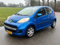 Peugeot 107 1.0-12V XS |nieuwe apk bij levering | airco | frisse auto | blanke lak voorbumper niet t