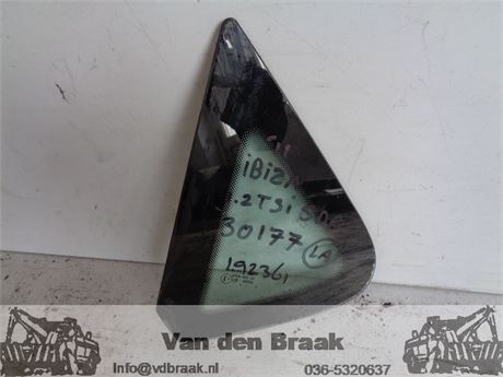 Seat Ibiza 5 drs 2008-2015 Ruitje links achter carrosserie