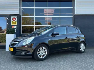 Opel Corsa 1.4-16V '111' Edition, Radio, Navi, Stuur/ stoelverwarming, PDC, 5drs