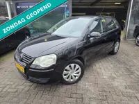 Volkswagen Polo 1.2-12V Comfortline | NIEUWE APK | AIRCO | ELEC RAMEN |