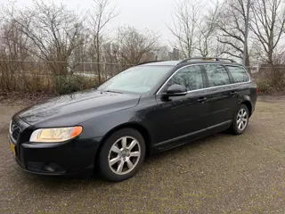 Volvo V70 1.6 DRIVe Momentum Cruise PDC Black Edition