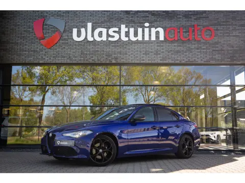 Alfa Romeo Giulia 2.0 T Veloce , Panoramadak, Adap. cruise, Harman/Kardon,