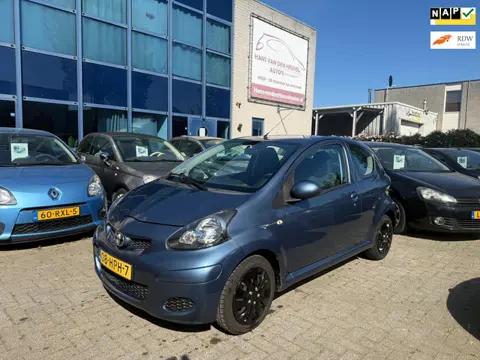 Toyota Aygo 1.0-12V Comfort APK 02/27