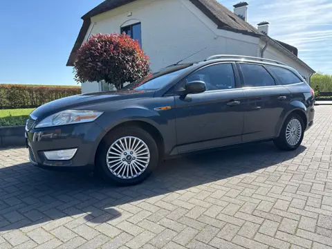 Ford Mondeo Wagon 2.3-16V Titanium / Bj: 2008 / Automaat