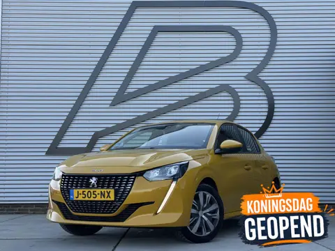 Peugeot 208 1.2 PureTech Active Carplay|Clima|Cruise|Trekhaak|Goed Onderhouden|Nieuwe APK bij Afleve