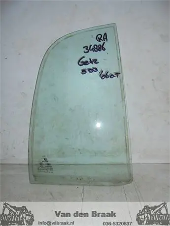 Hyundai Getz 5 deurs 2002-2009 Scheerruit rechtsachter