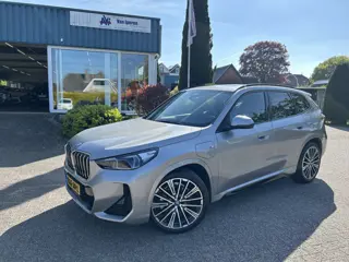 BMW X1 XDRIVE25E M.Sport Panoramadak M Sport (bj 2025)