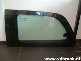 Ford Windstar 1999-2004 Zijruit links achter