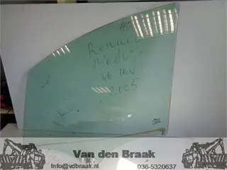 Renault Modus 2004-2013 Portierraam links voorzijde