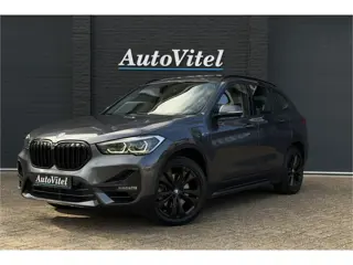 BMW X1 xDrive25e Sportline | Panodak | Sportleder | Camera | Head-Up | Memory | Trekhaak | 20x op vo