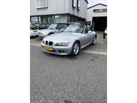 BMW Z3 Roadster 1.9 Goed rijdende Z3 met een nieuwe Apk bij aankoop