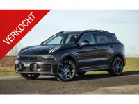 Lynk & Co 01 1.5 192kW PHEV PANORAMA DAK / 20'' / STOEVERWARMING / CARPLAY