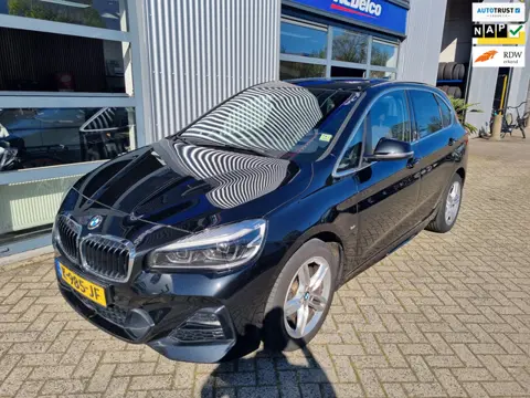 BMW 2-serie Active Tourer 218i High Executive Edition | M/// pakket | panodak | leder