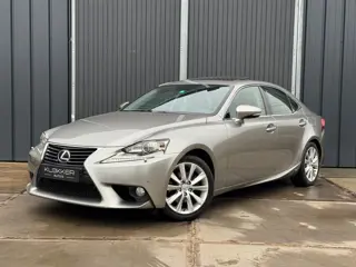 Lexus IS 300h Business Line Schuifdak | Camera | Parkeersensoren