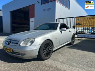 Mercedes-Benz SLK-klasse 200 Mooie Auto en Klinkt Mooi Sportief!