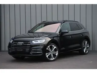 Audi Q5 55 TFSI e quattro Competition | 367PK | Luchtvering | Head-up | Massage | Keyless-go | B&O |