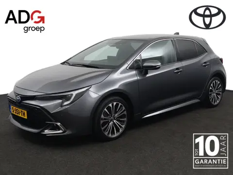 Toyota Corolla 1.8 Hybrid First Edition | Stoelverwarming | Draadloos telefoonlader | Parkeersensore