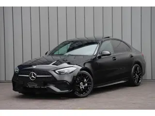 Mercedes-Benz C-Klasse 180 AMG | 170PK | Panoramadak | Sfeerverlichting | Memory | Distronic | Clima