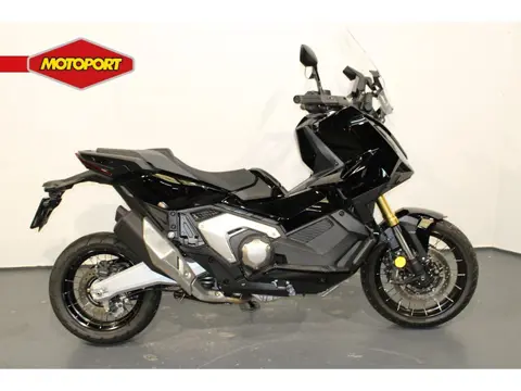 Honda X-ADV 750 (bj 2025)