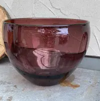 VAAS BOWL GROOT DONKERROOD GLAS BOL DIA 40 CM HOOG 30 CM Nieuw