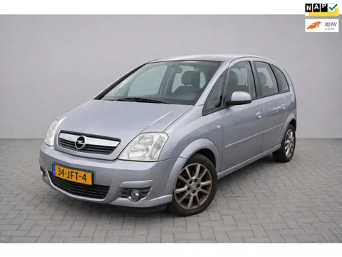 Opel Meriva 1.8-16V Cosmo full options